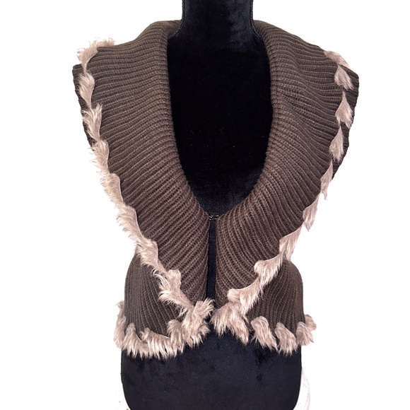 Cache Sweaters - VTG Y2K Cache Cardigan Sweater Vest Womens Small Faux Fur Trim Brown Shag